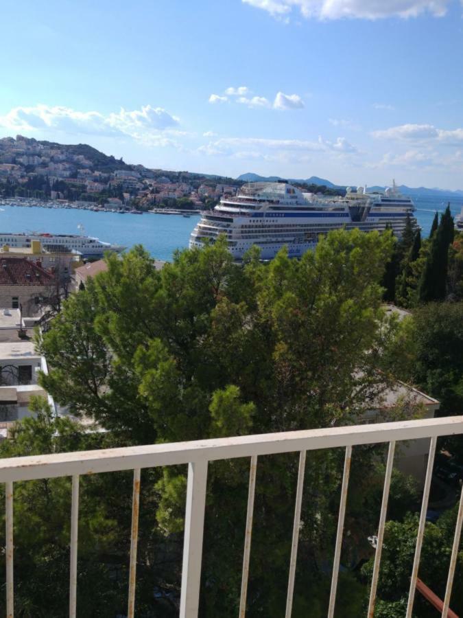 Beautiful 2 Bedroom 2 Bathroom Sea View, Free Parking Дубровник Экстерьер фото