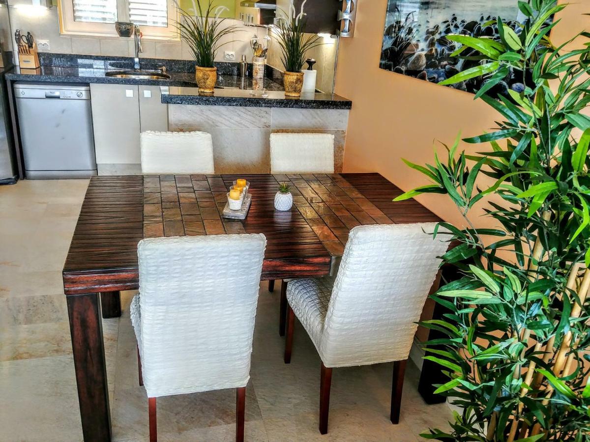 Beautiful 2 Bedroom 2 Bathroom Sea View, Free Parking Дубровник Экстерьер фото